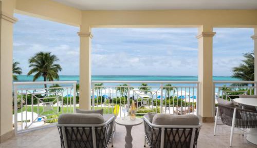 2 Bdrm Oceanfront Suite