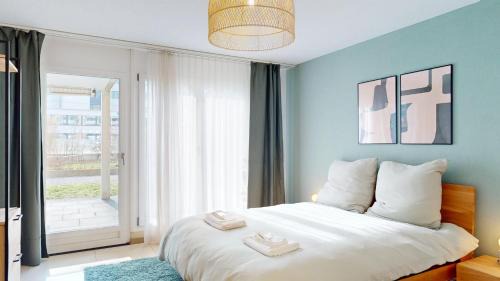 Two-Bedroom Apartment with Terrace