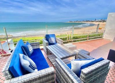 Villa with Sea View