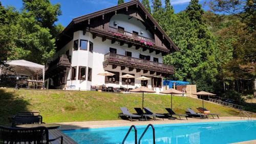 Villa with Private Pool