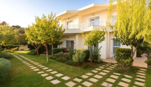 Deluxe Double Room with Garden View