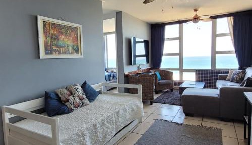 One-Bedroom Apartment with Ocean View