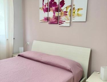 One-Bedroom Apartment (2 Adults)