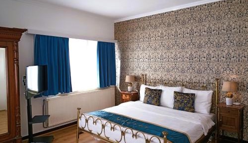 Deluxe Single Room
