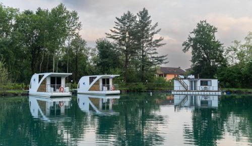One-Bedroom Apartment - Oceanfront