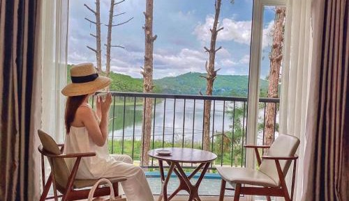 Double Room with Lake View