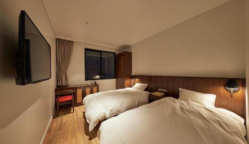 Superior Twin Room