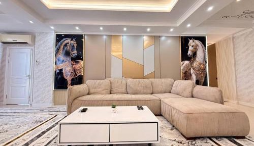 Three-Bedroom Apartment with Balcony