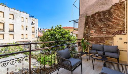 Two-Bedroom Apartment with Balcony and Terrace