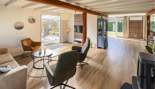 Three-Bedroom Holiday Home 