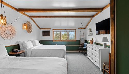 Deluxe Double Room with Bath