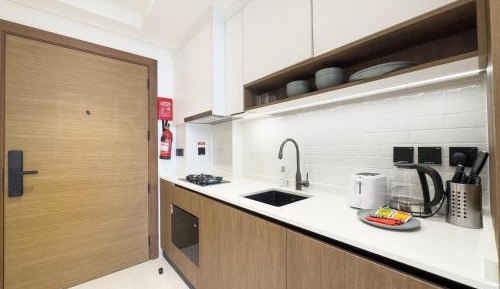 Studio Apartment with Balcony