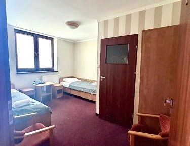 Twin Room with Private Bathroom