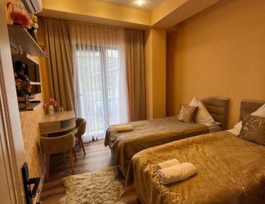 Twin Room with Bathroom