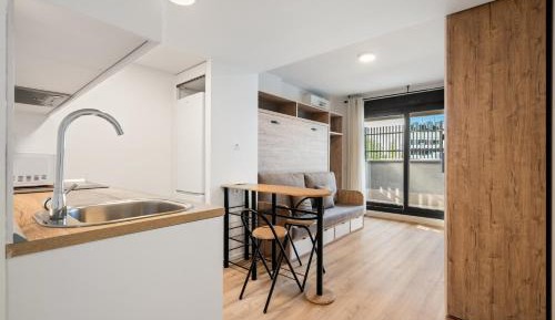 Suite Apartment