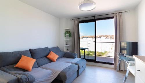 Three-Bedroom Deluxe Apartment