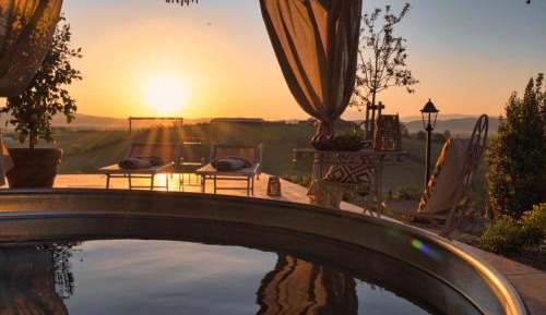 One-Bedroom Apartment with Terrace