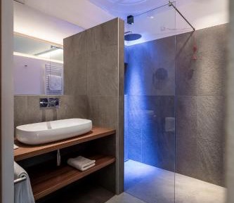 Junior Suite with Balcony