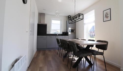 Three-Bedroom Holiday Home 