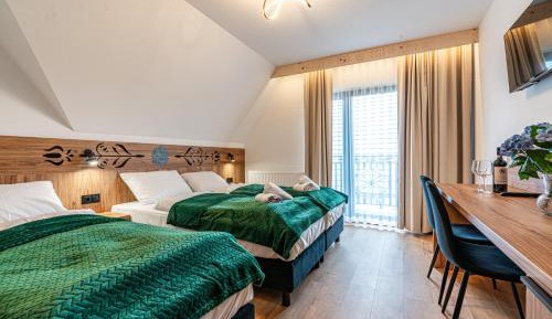 Double Room with Mountain View
