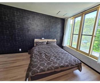 Villa with Garden View