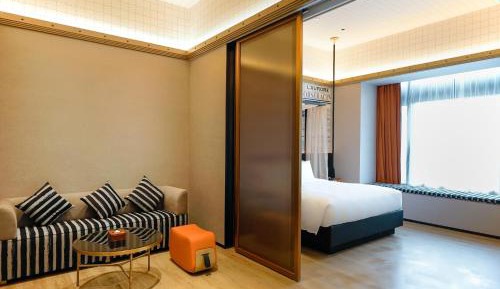 Suite