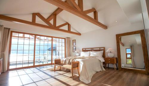 Villa with Sea View