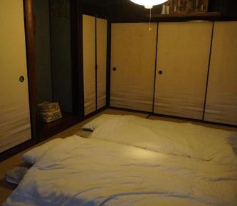 Japanese-Style Room
