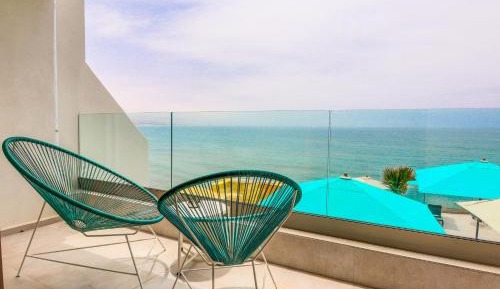 Two-Bedroom Apartment with Sea View
