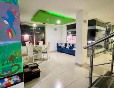 Deluxe Double Room (2 Adults + 1 Child)