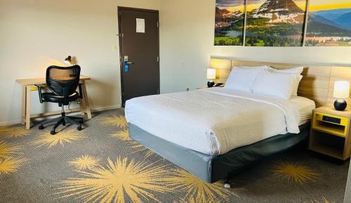 Queen Room - Pet Friendly/Non-Smoking