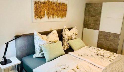 Superior One-Bedroom Apartment