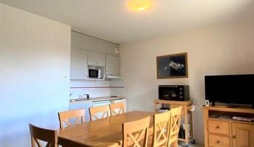 Chalet (7 Adults)