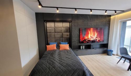 King Studio with Sofa Bed