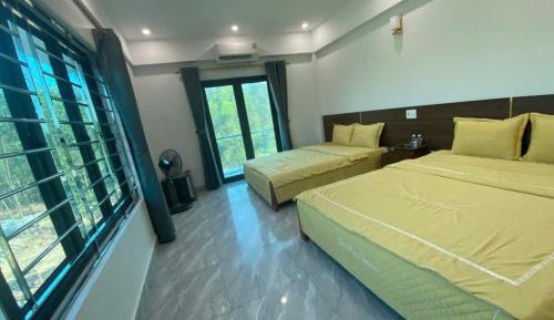 Large Double or Twin Room