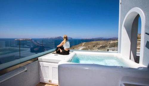 Premier Villa with Outdoor Hot Tub