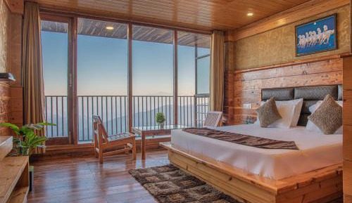 Family Suite with Balcony