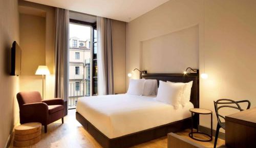 Superior Double or Twin Room with City View