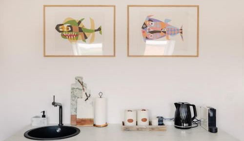 One-Bedroom Apartment with Balcony