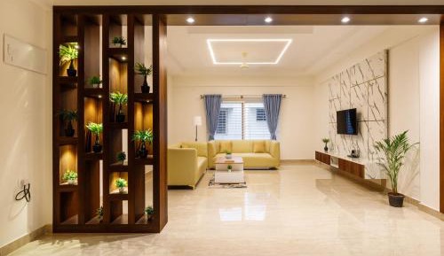 Two-Bedroom Deluxe Apartment with Balcony