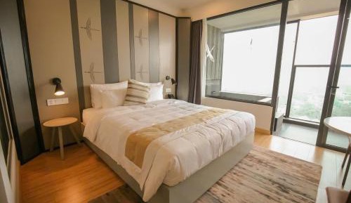 Deluxe Double Room with Bath