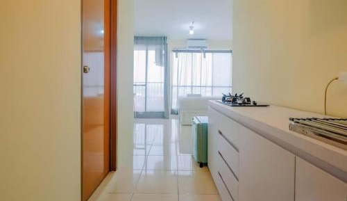 Studio Apartment with King Bed