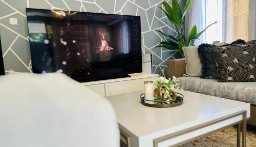 Four-Bedroom Holiday Home