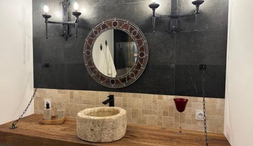 Suite with Garden View