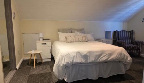 King Suite with Spa Bath