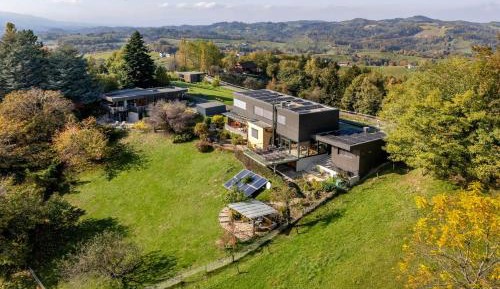 One Bedroom Apartment with Terrace 