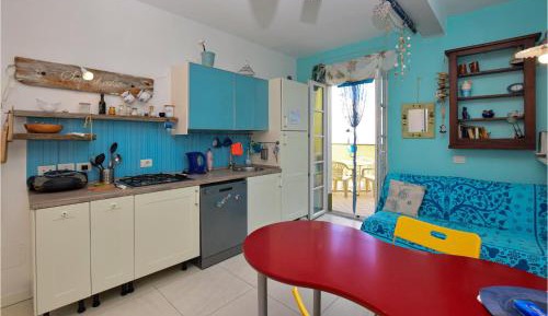 One-Bedroom Holiday Home
