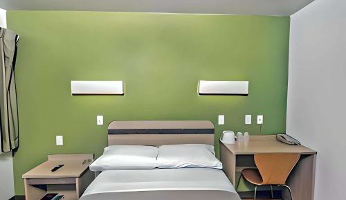 1 Full Bed | Mobility Access RI Shwr, Nsmk