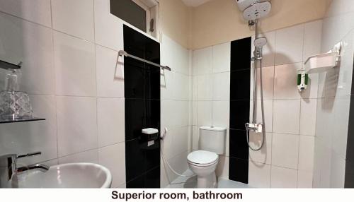 Superior Double Room with Private Bathroom and Lake View