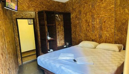 Twin Room with Shower